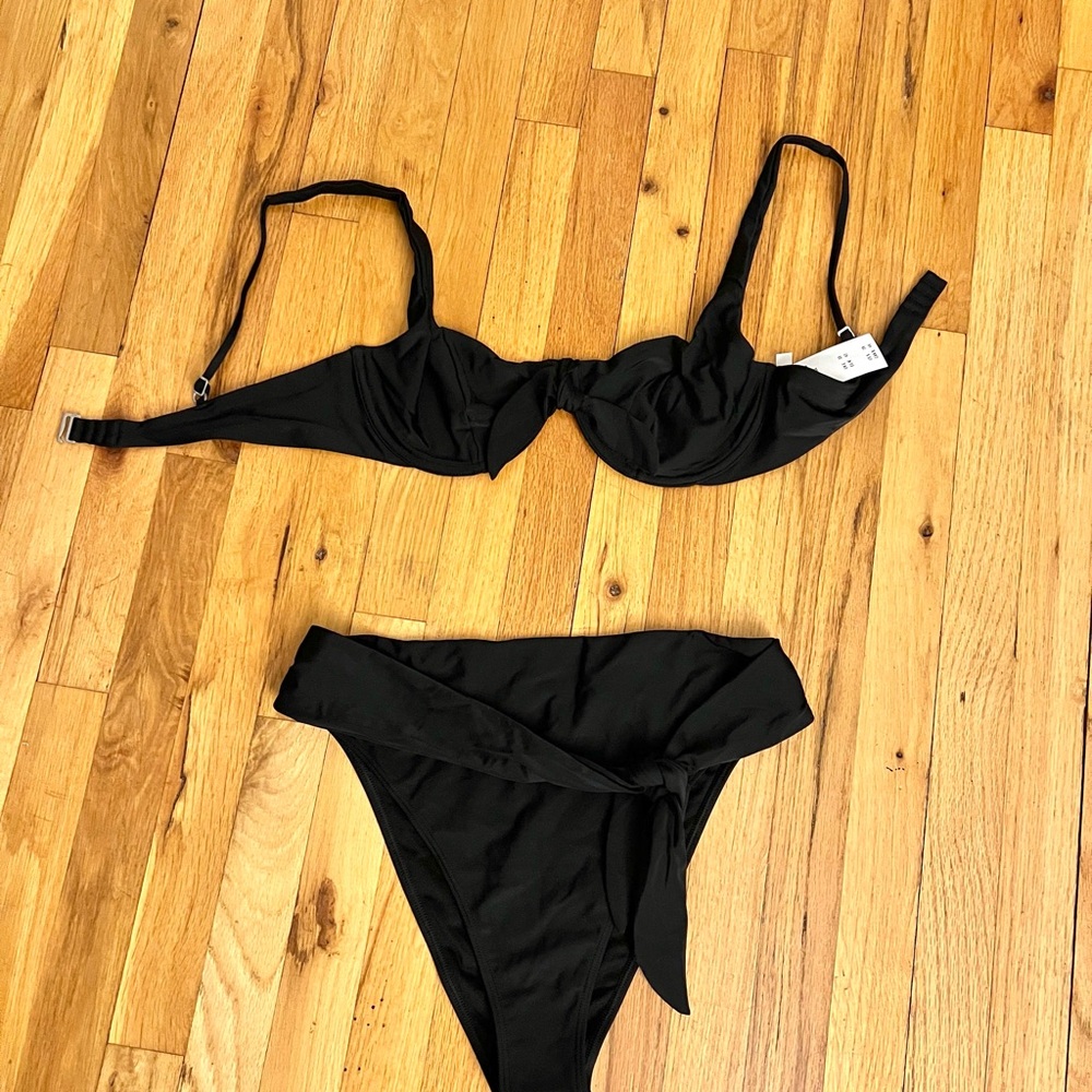 Abercrombie & Fitch Black Bikini